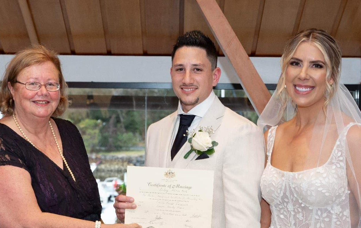 All Areas Celebrant - Lesley Kerl