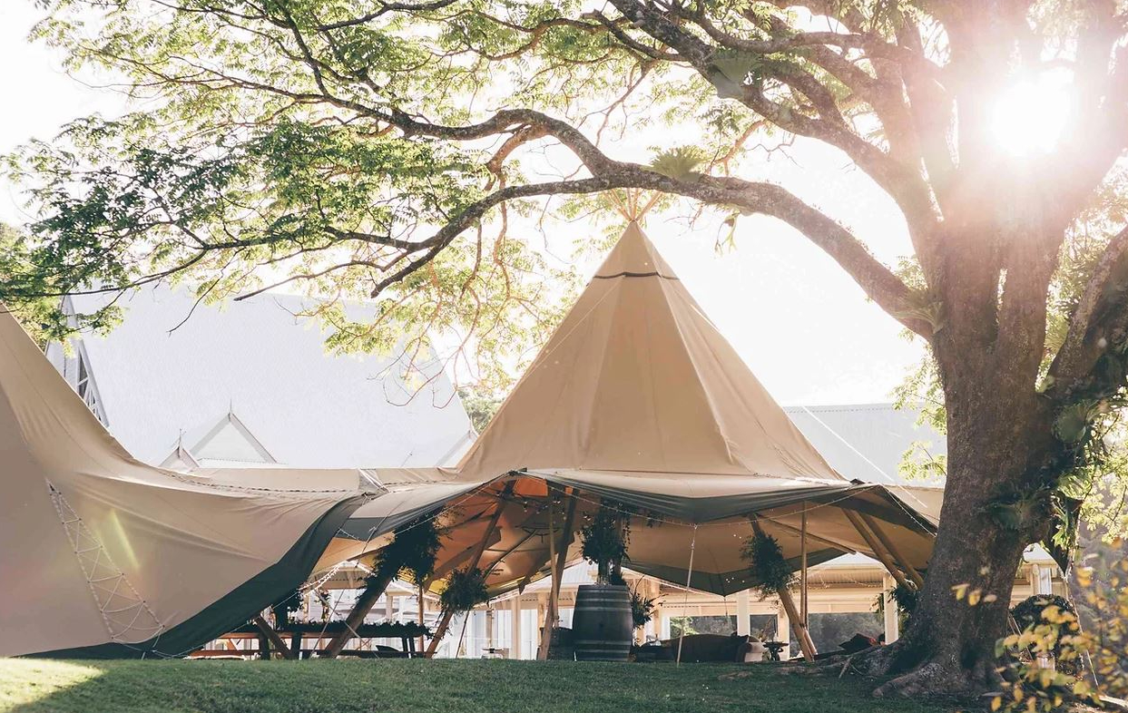 Tipi Luxe