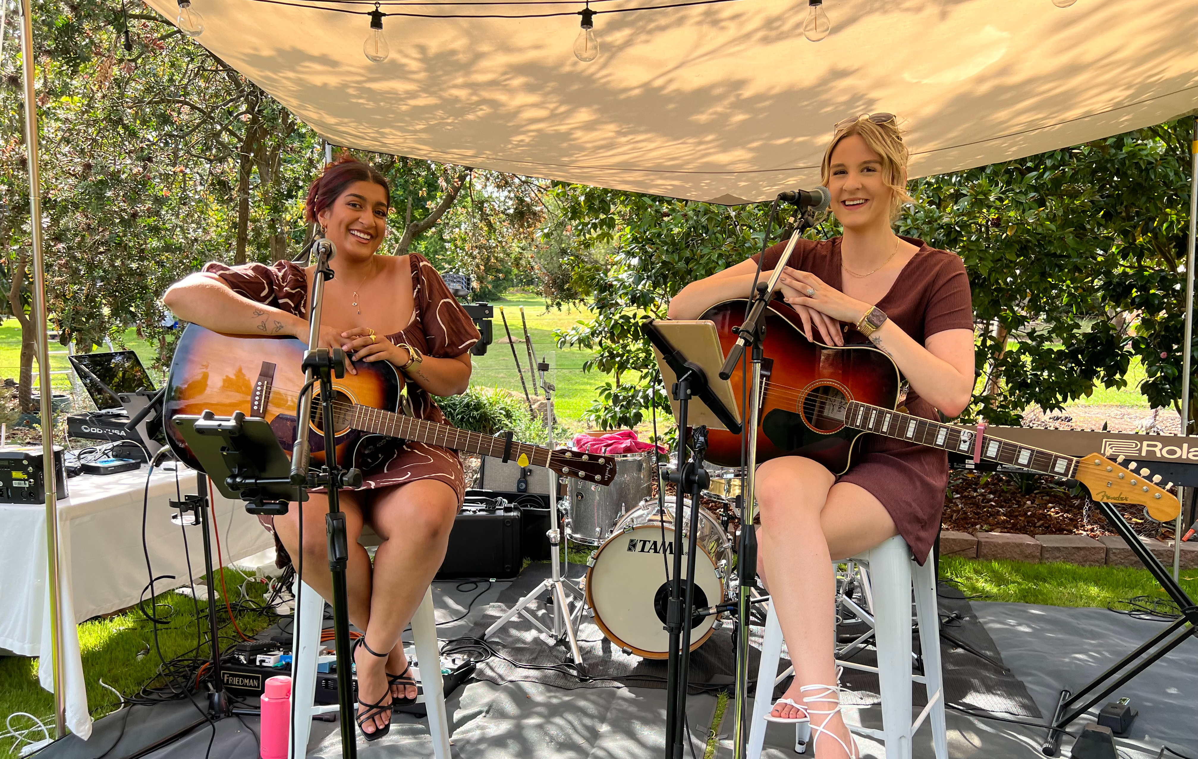 Peaches Acoustic Duo