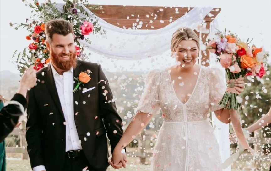 Seven Blooms Casuarina