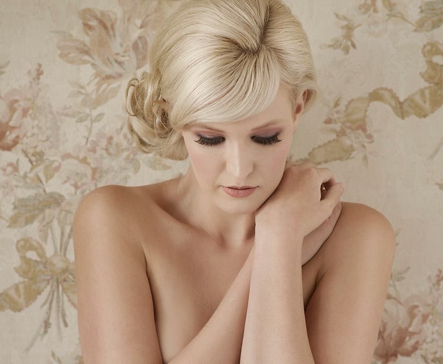 Andrea Mizzi Hair & Makeup Artist