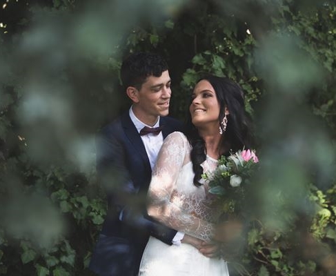 Wolf & Raven Photography