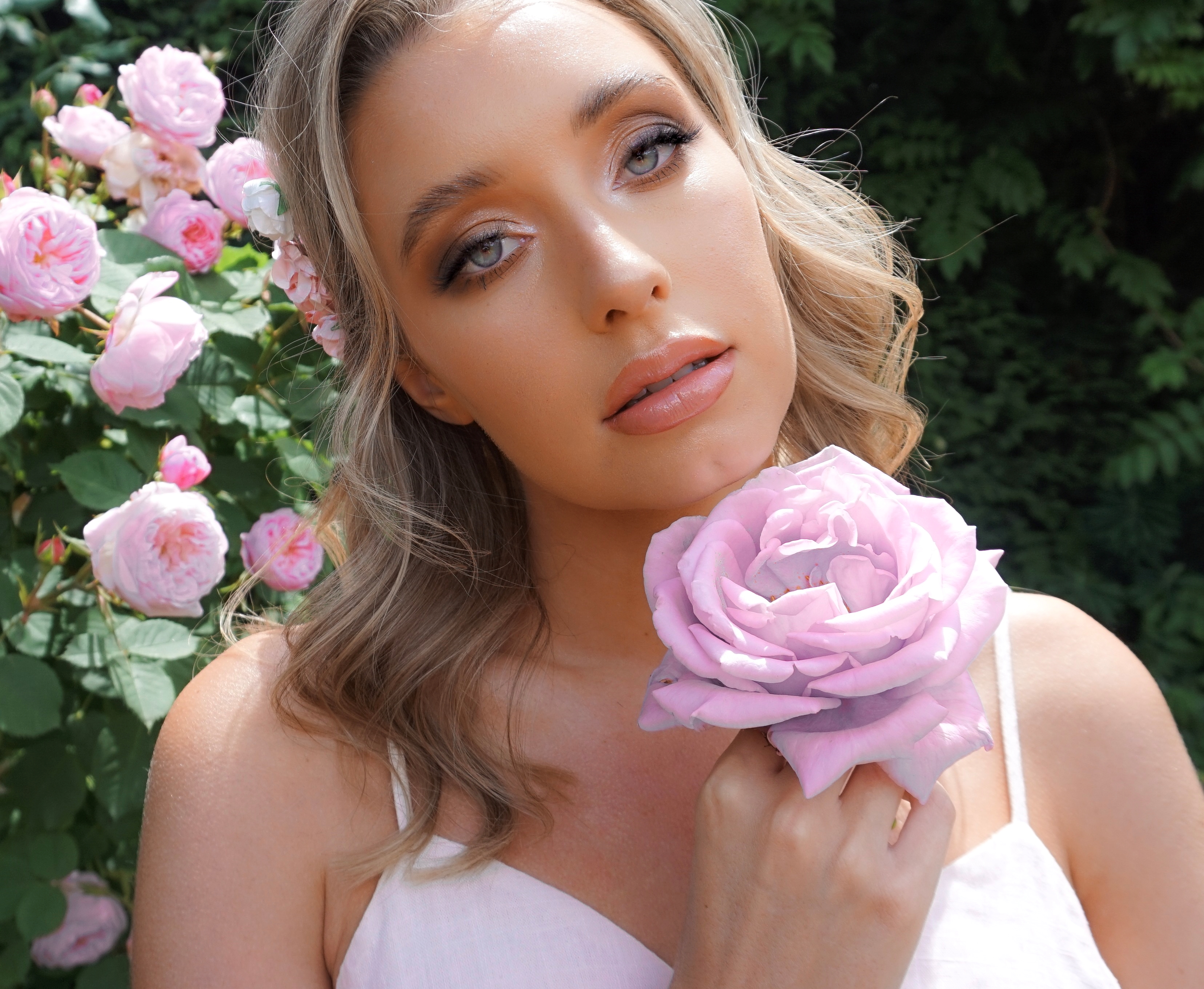 Amy Bysouth - Hair & Makeup Artist