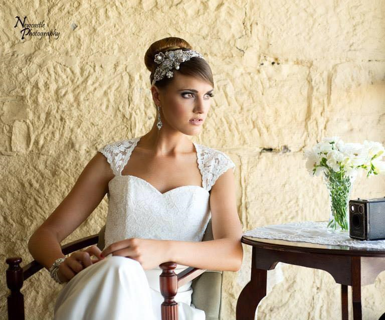 Refined Make-up Artistry