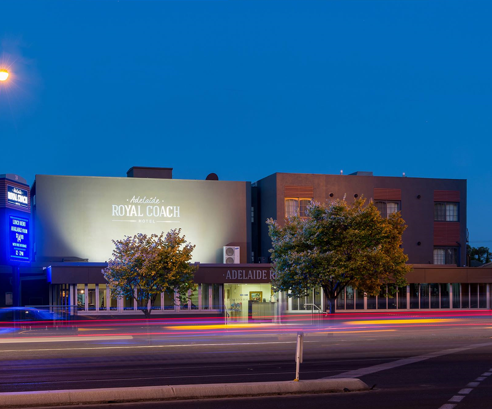 Adelaide Royal Coach