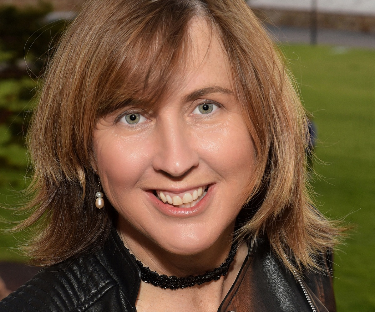 Angela Finn - Sydney Wedding Celebrant