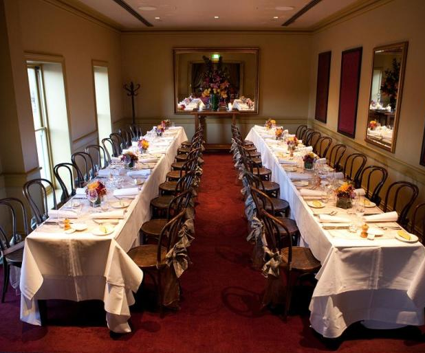 Chloes - Young & Jackson