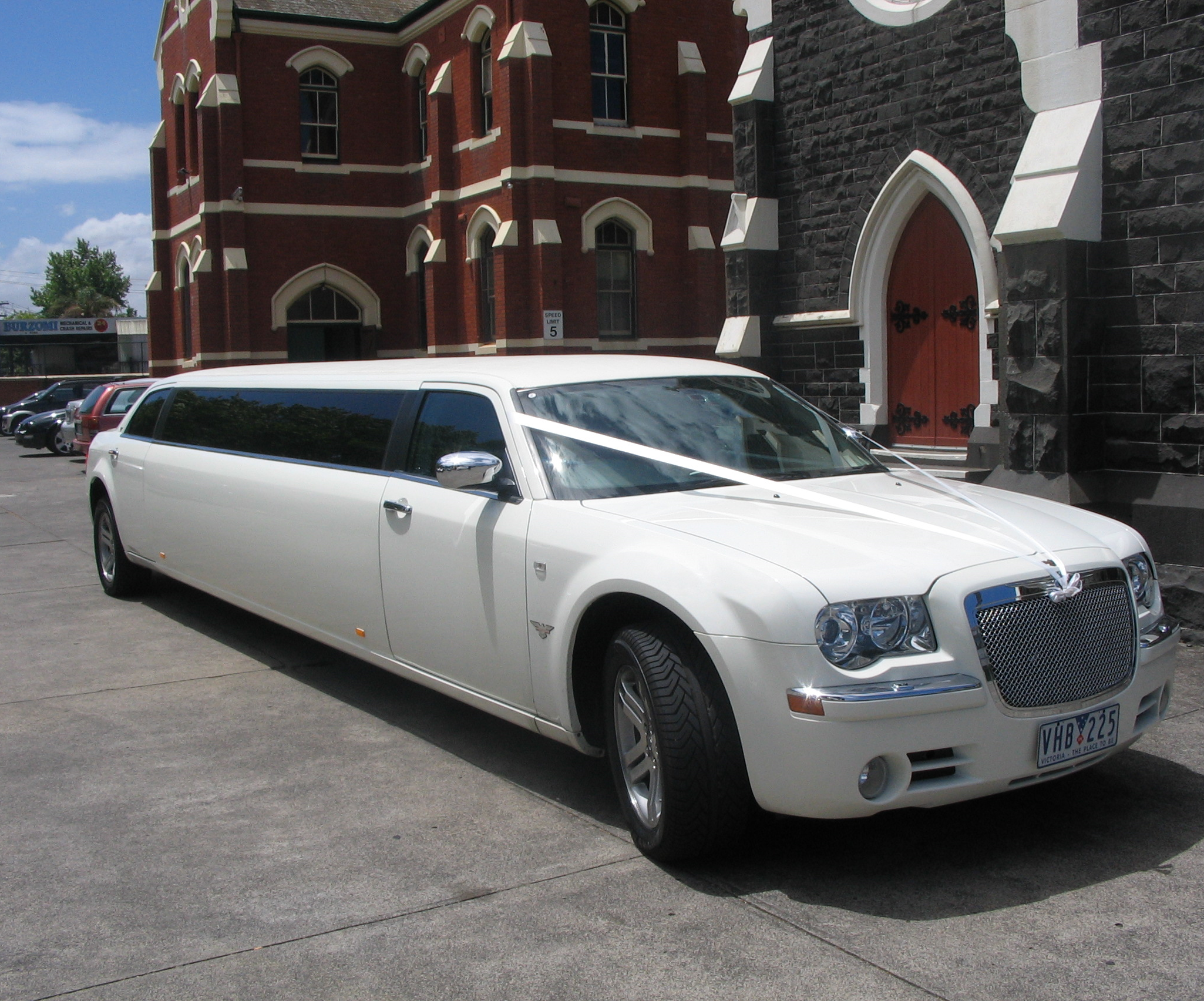 Diamond Limousines