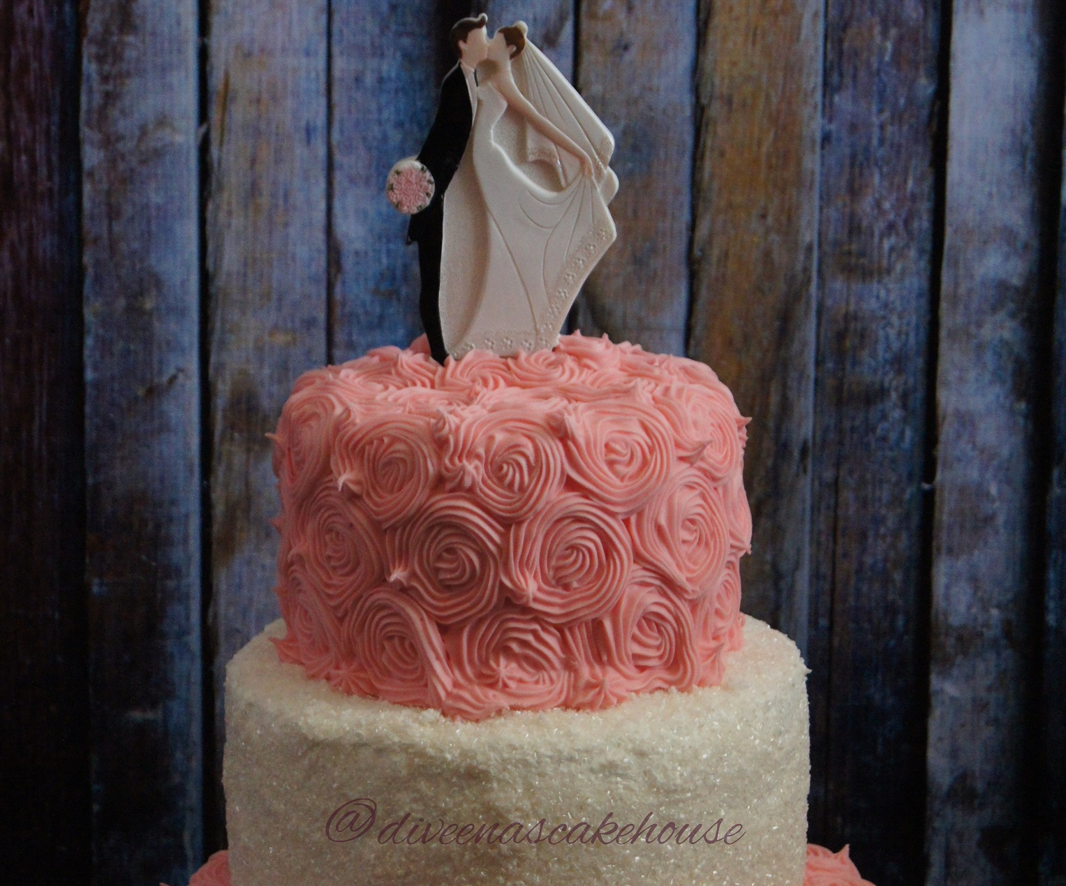 Diveena's Cake House