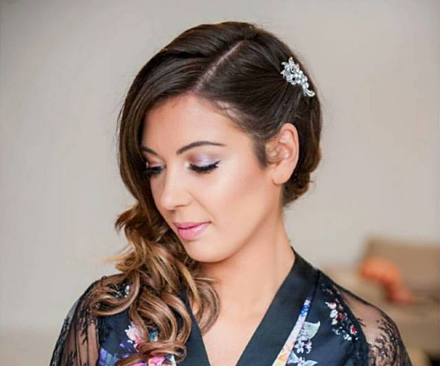 Eleni Milionis Make-Up Artistry & Eyelash Technician