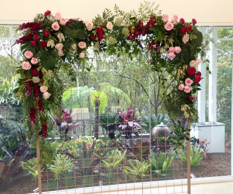 Lilac & Vine Florist