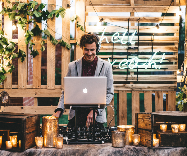 Melbourne Entertainment