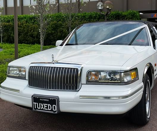 RAYVON LIMOUSINES