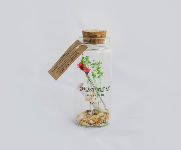 VOGUE gifts + favours