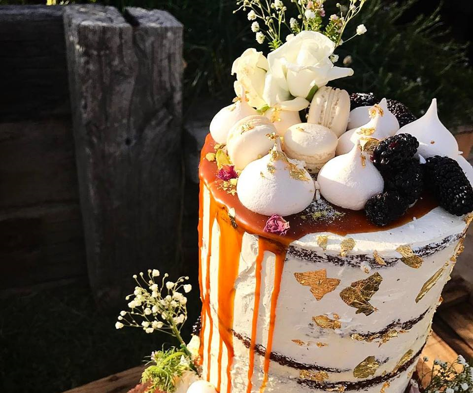 Lavender & Lace Cakes