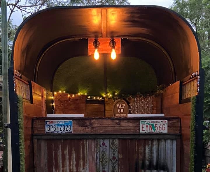 The Thirsty Horse Mobile Bar