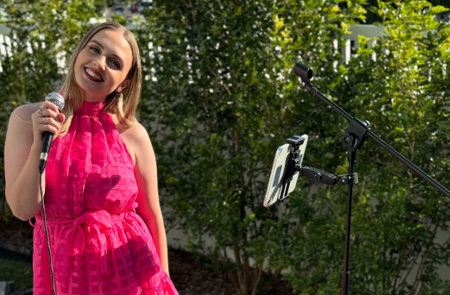 Allie The Wedding Singer + DJ + MC