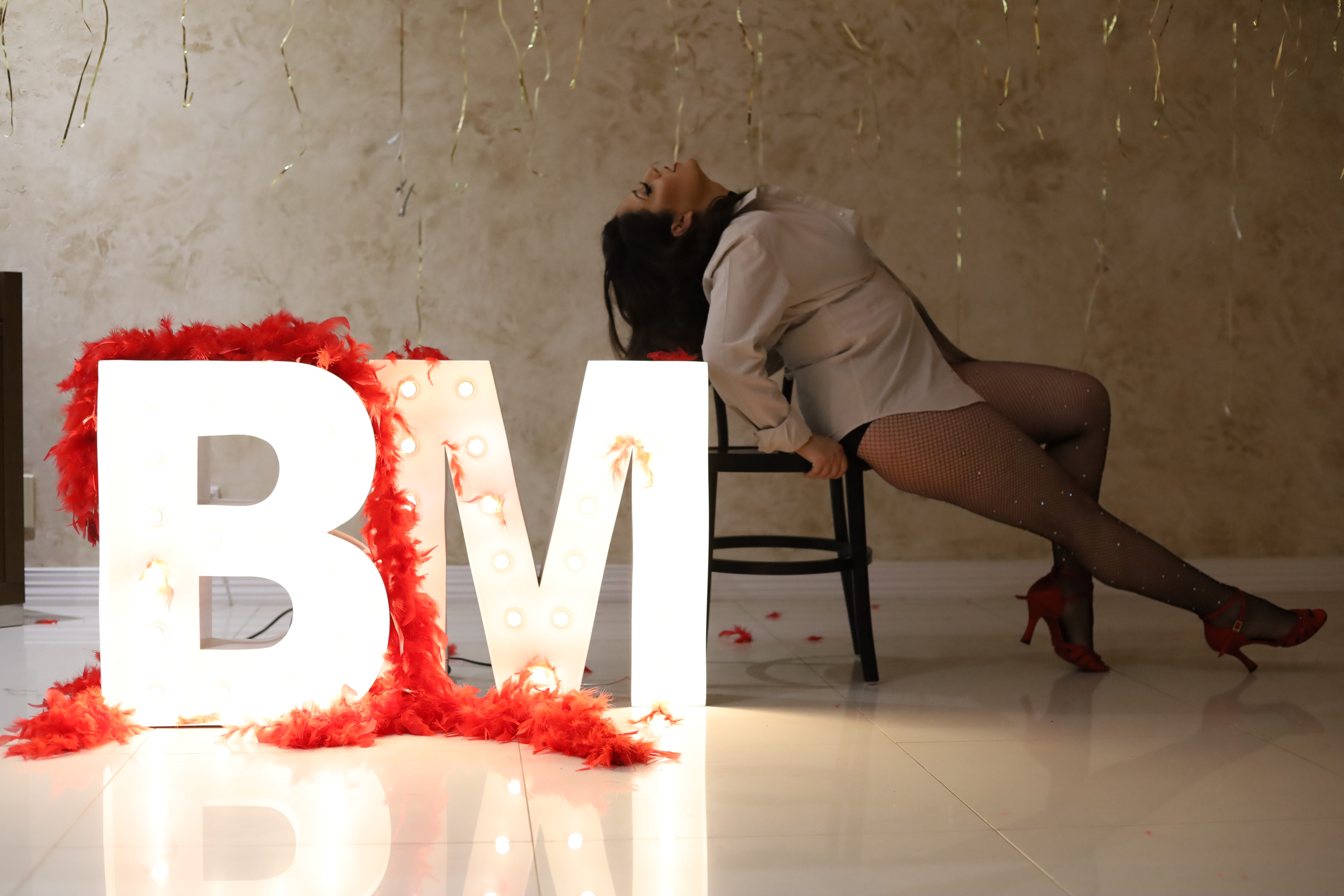 Bustle Me Burlesque Hens Parties