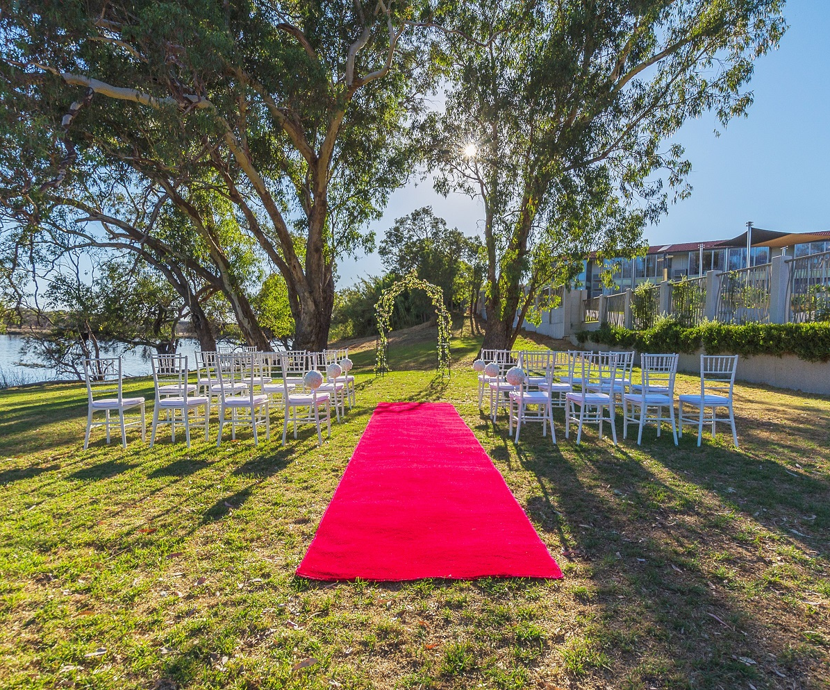 International on the Water Hotel