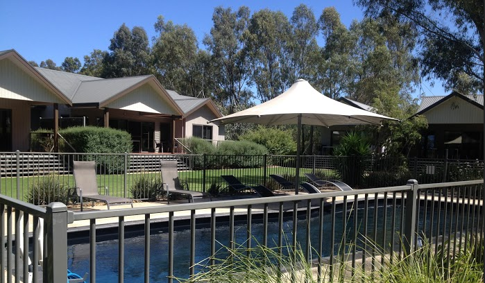 Deeluxe Riverspa Apartments