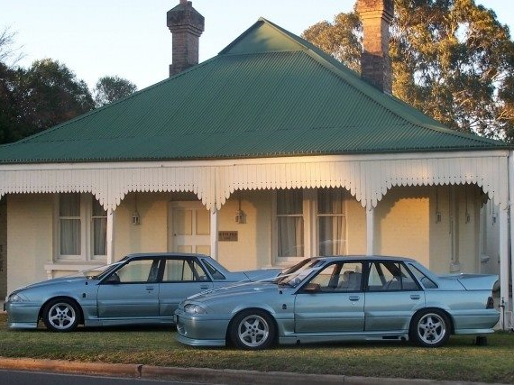 Walkinshaw Wedding car HIRE