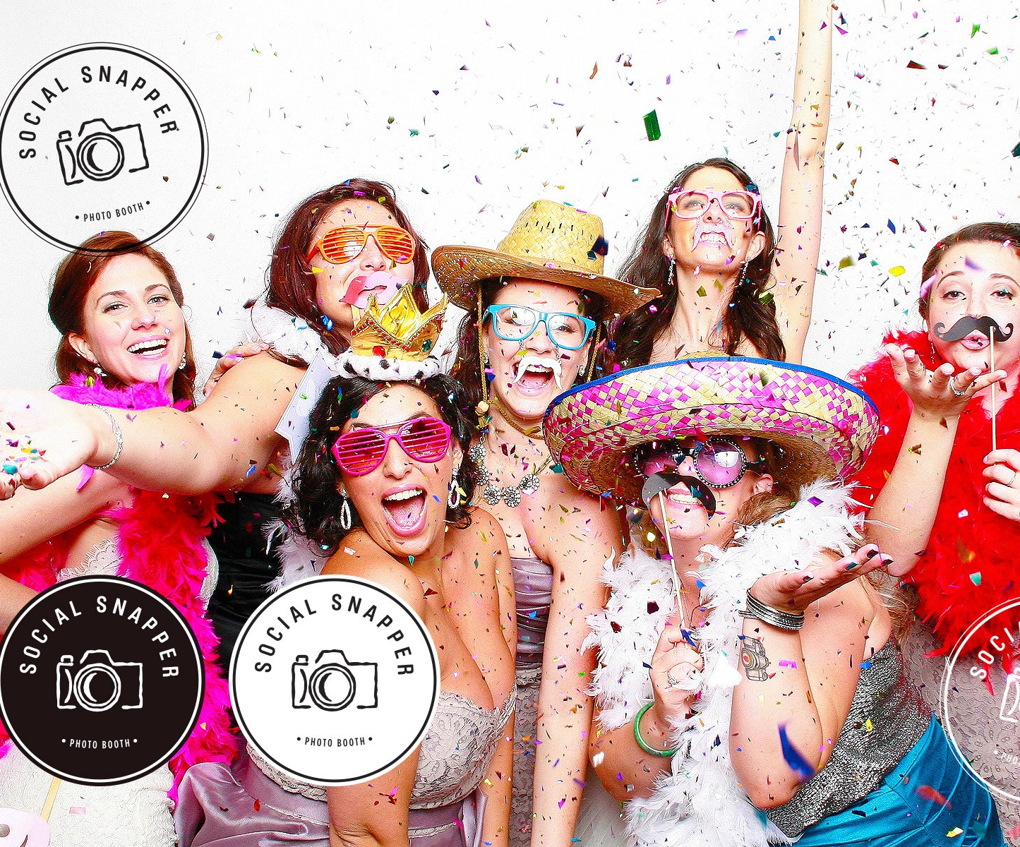 Social Snapper Booths