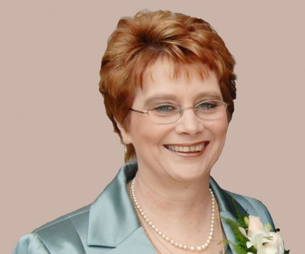 Julie Gietman Celebrant