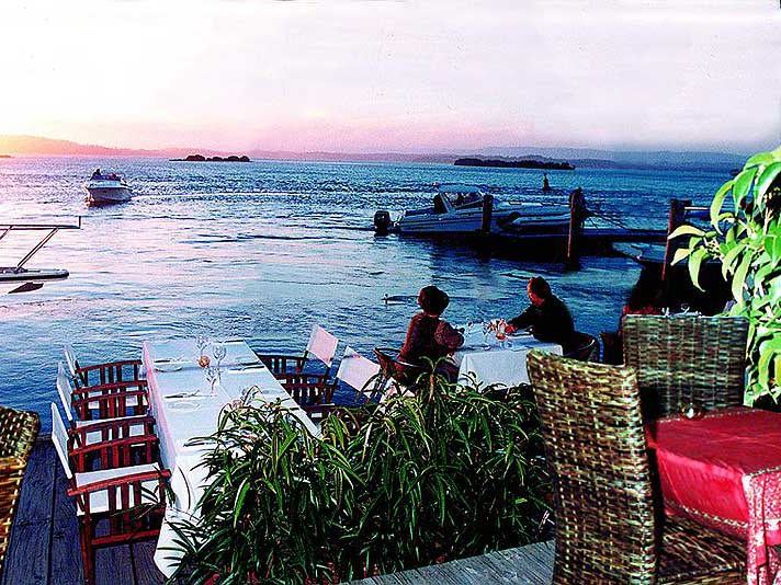 Milano's On The Lake