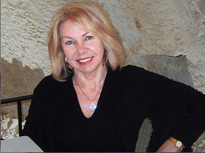 Julie Ash