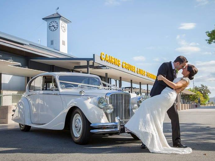 Exemplar Coaches & Limousines