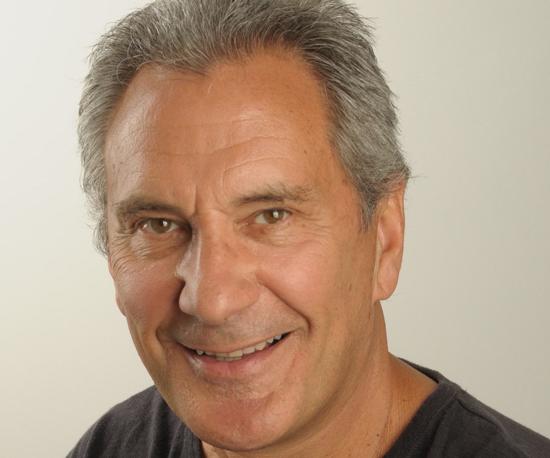 Side by Side with Chris Simond