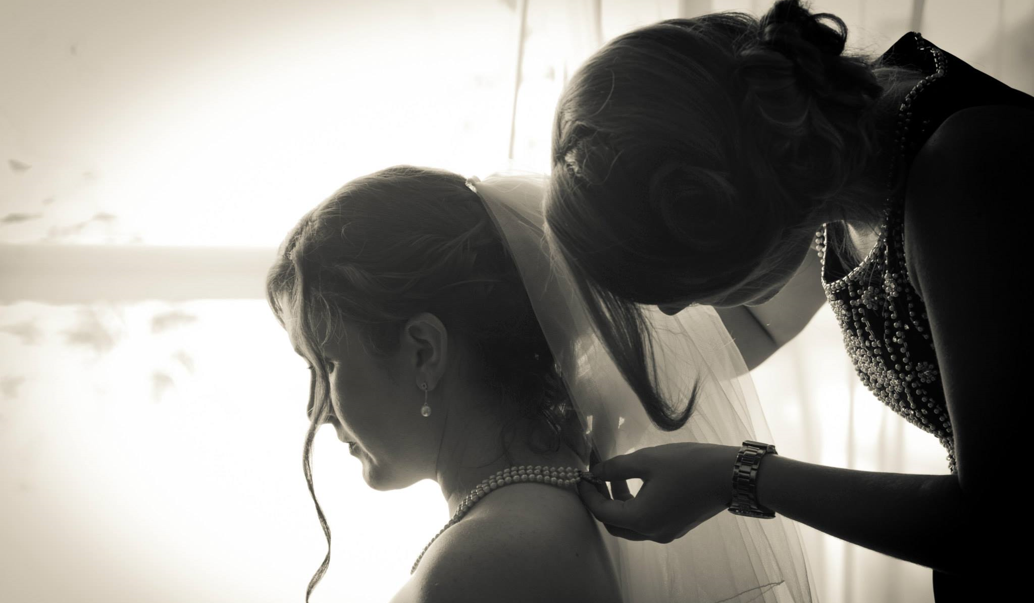 Photogenique Photography & Weddings