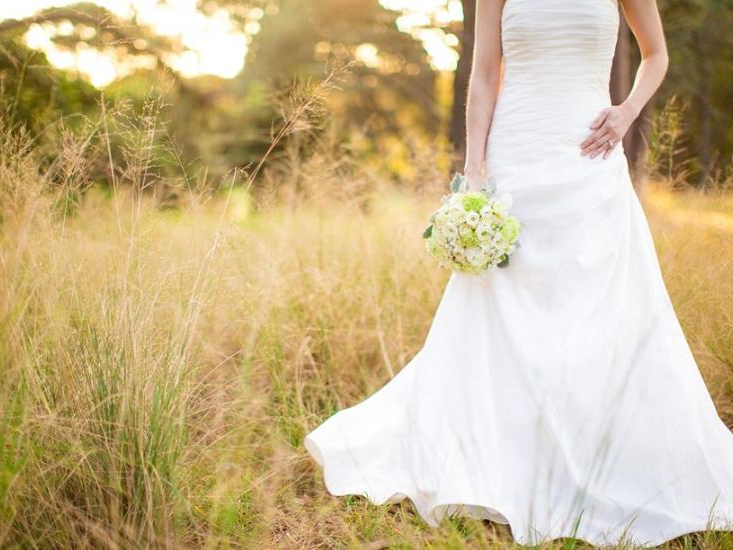 Lucie Zeka Wedding Photography