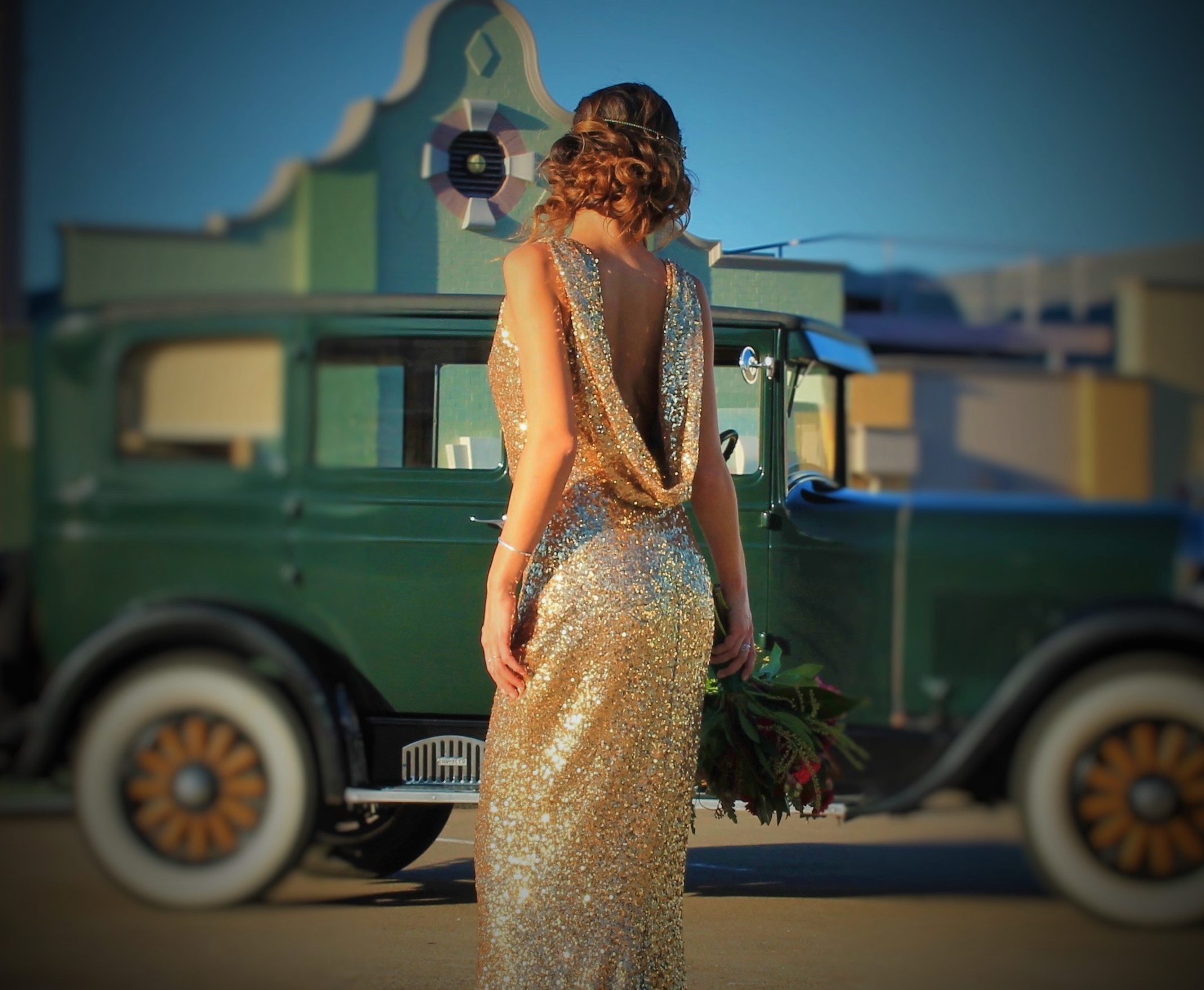 ROARING TWENTIES - Vintage Wedding Car Hire