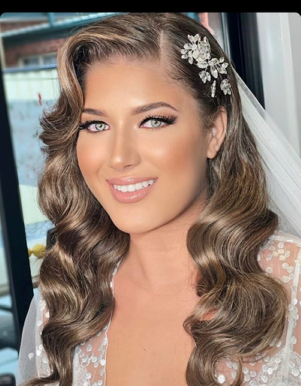 Eko Elite Bridal Hair Styling