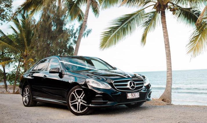 Elliott's Limousines