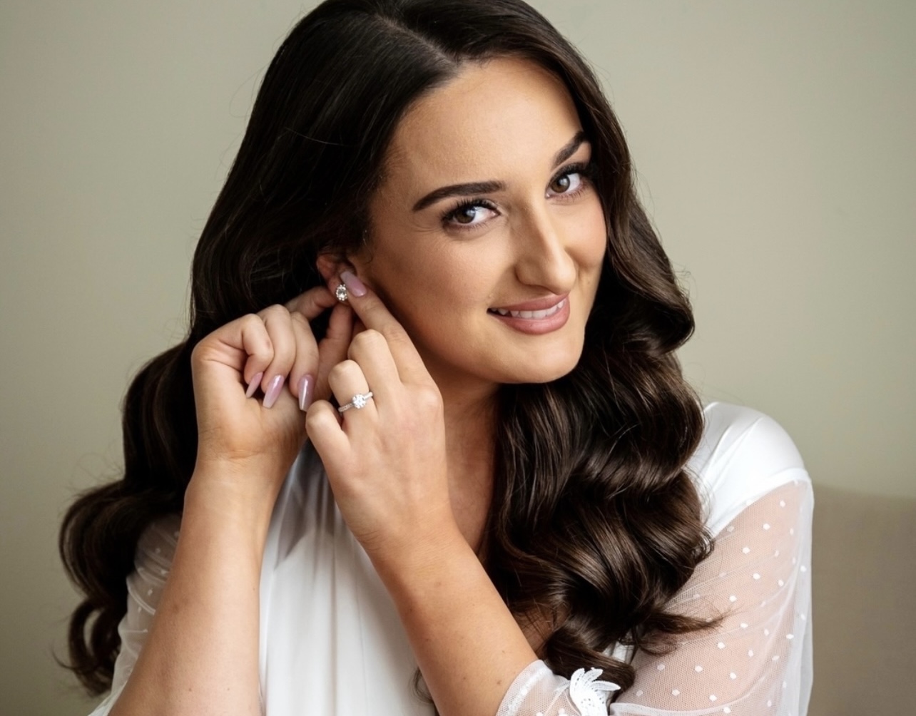 Hello Gorgeous Makeup Artistry