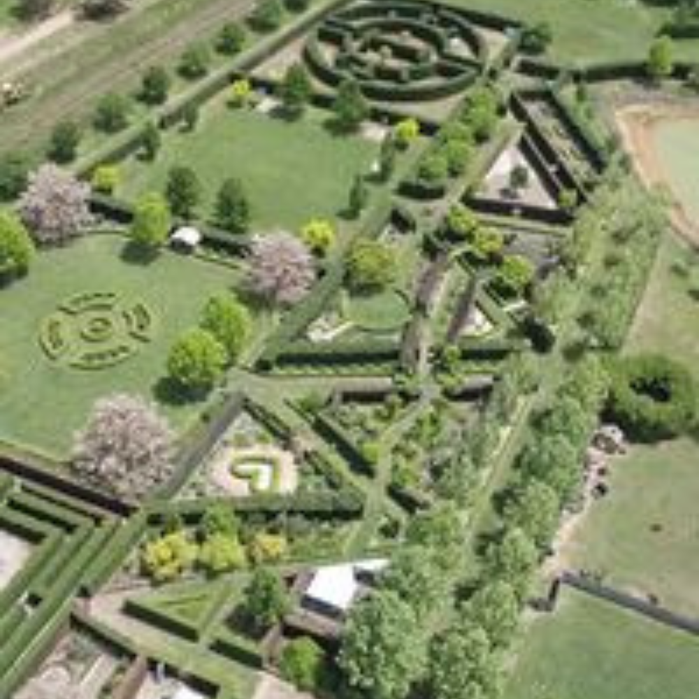 High Country Gardens, Gallery and Maze