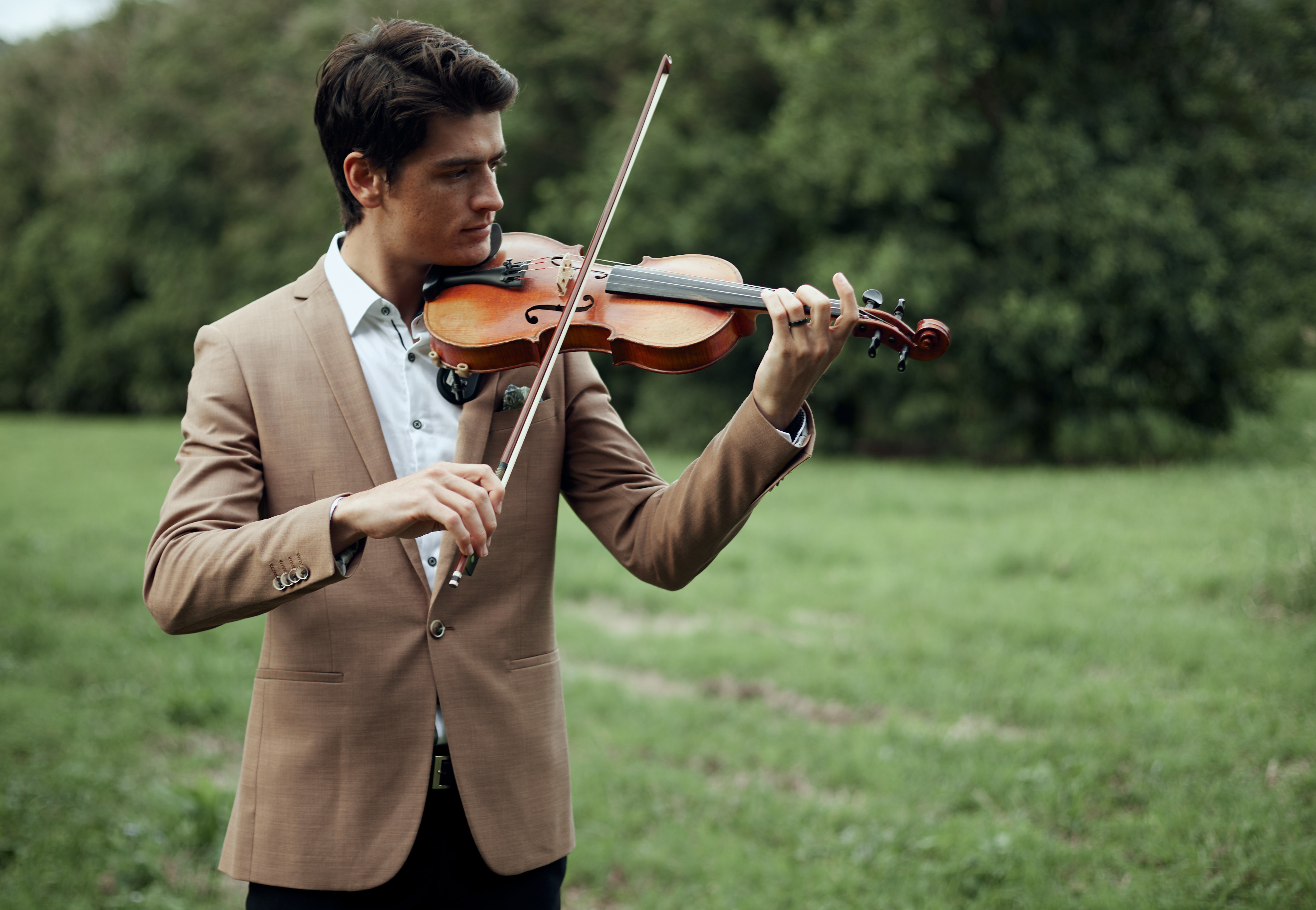 Jonathon Ginn Wedding Violinist