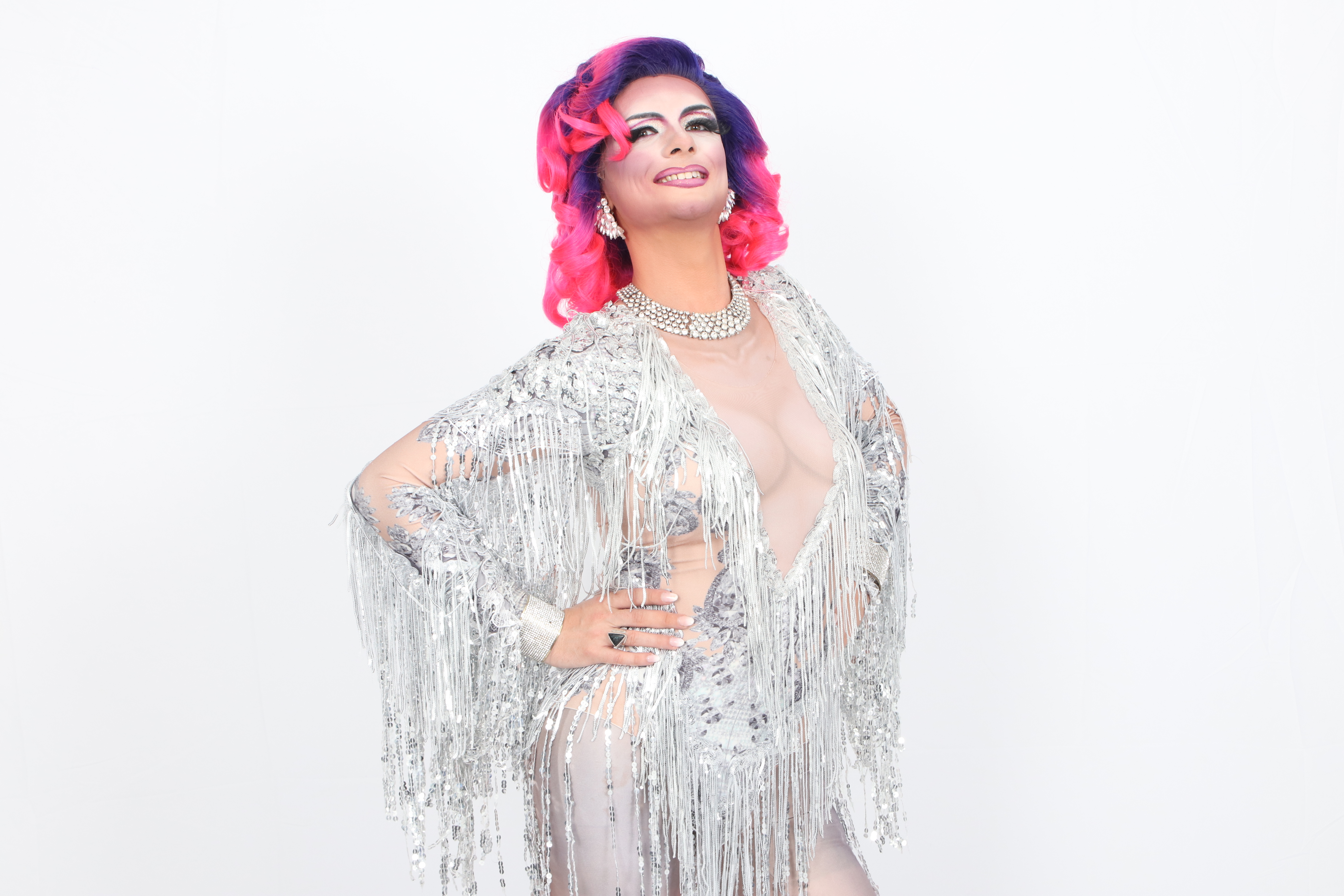 KARA ZMATIQ - Singing Dragqueen