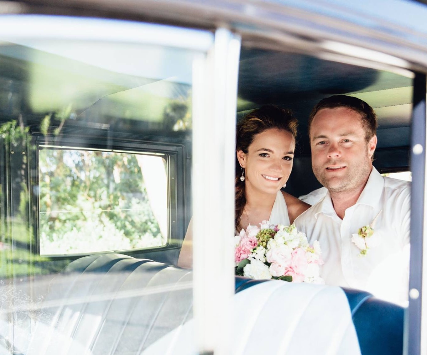 Elegant Metal Bridal and Formal Car Hire