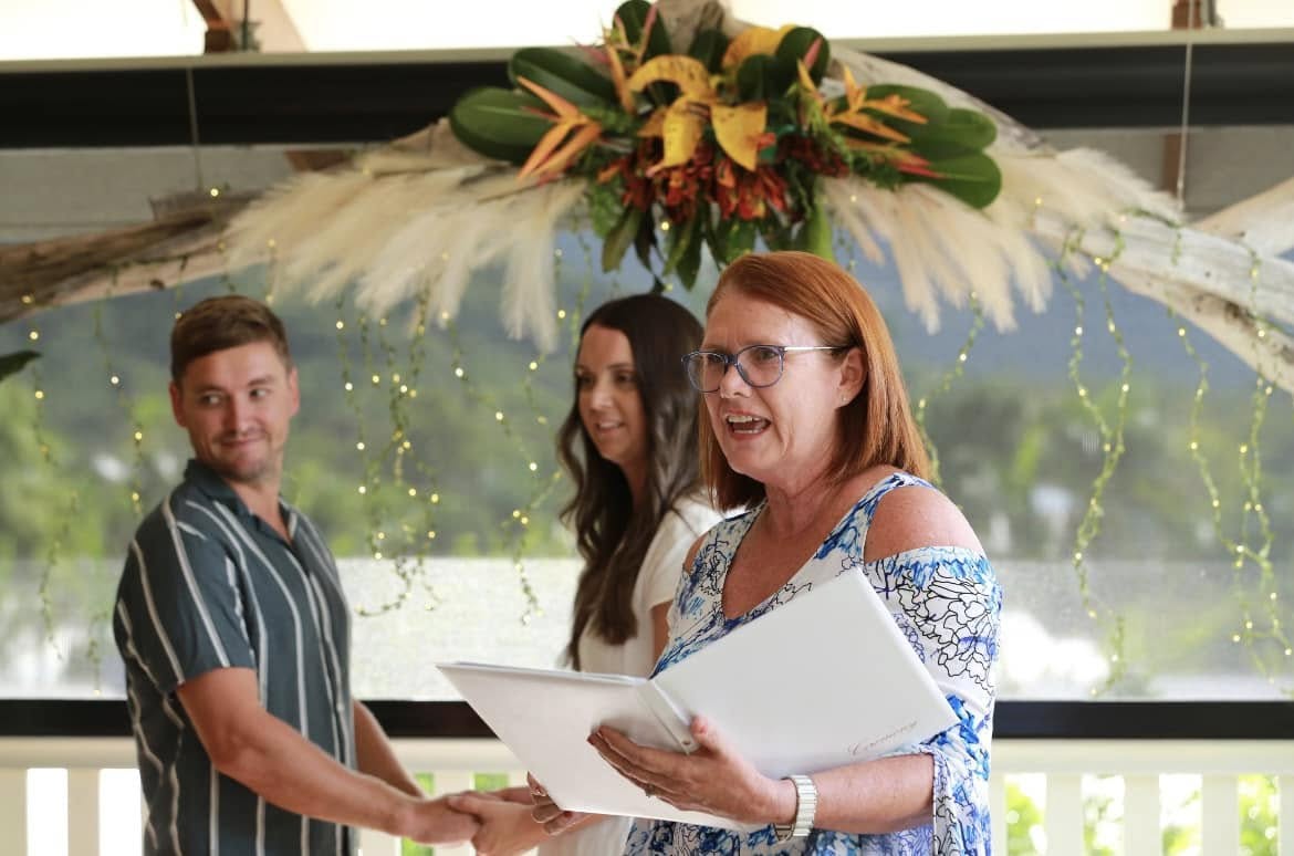 Lisa Fordham Celebrant