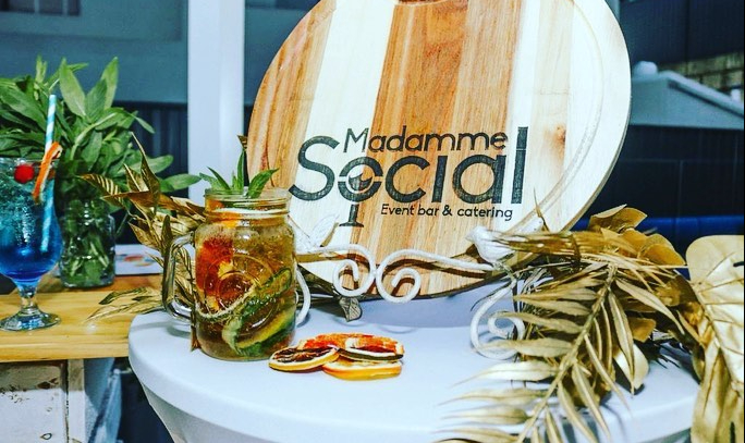 Madamme Social Mobile Bar