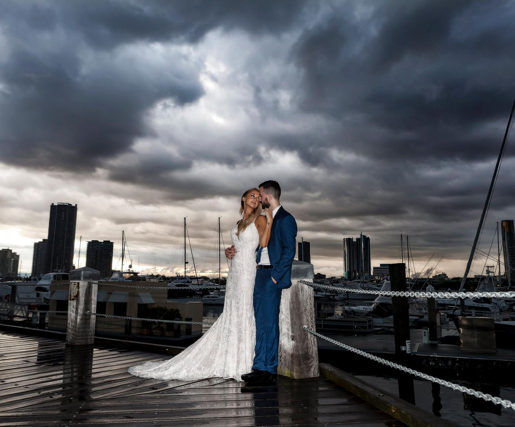 Glass Dining & Lounge Bar