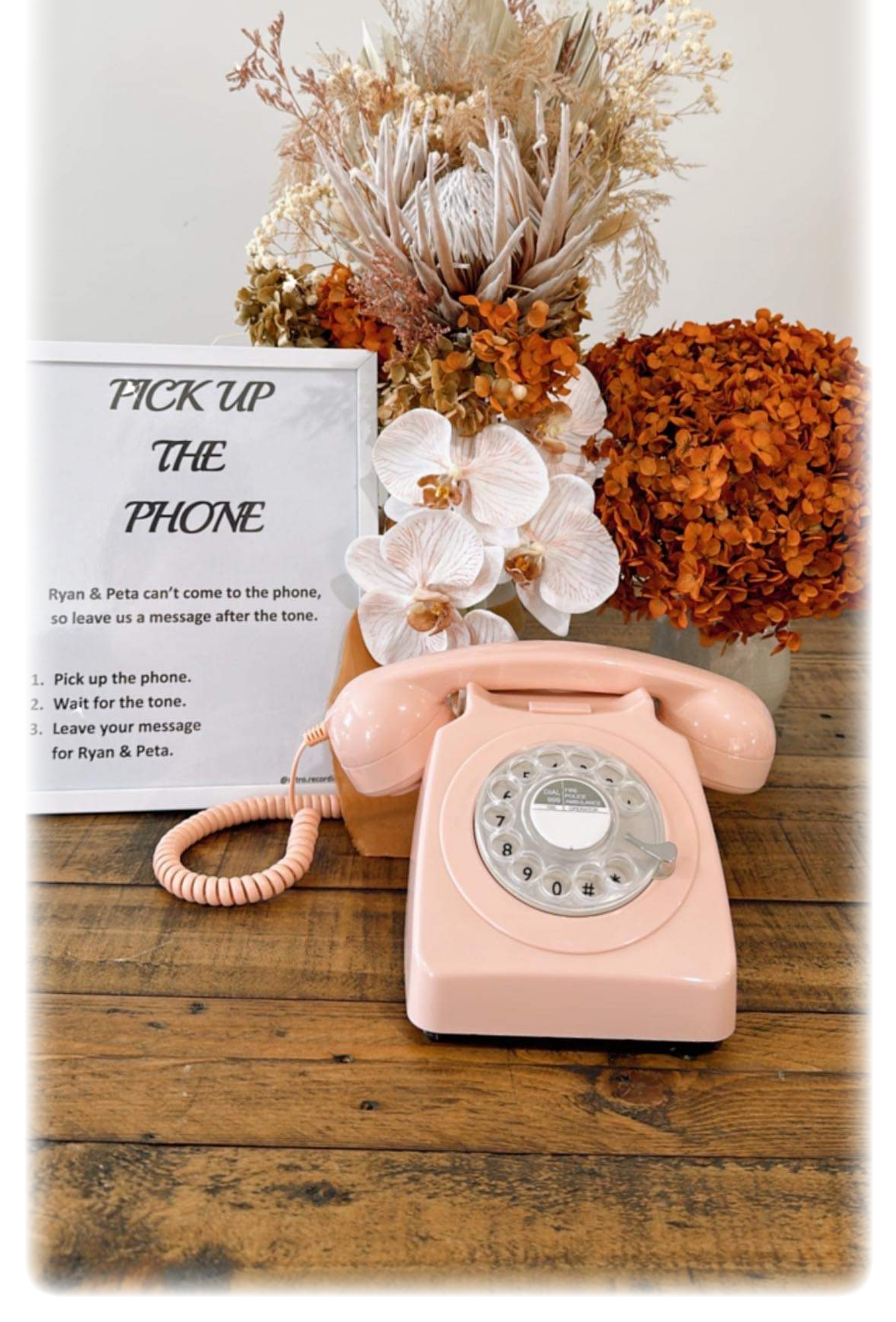 Retro Recordings - Audio Guest Book