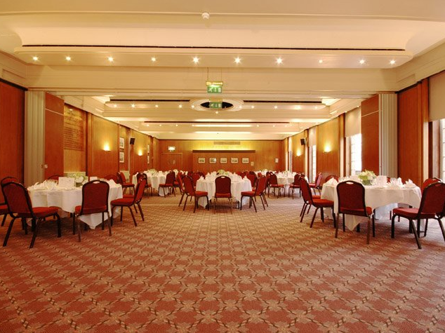 The Royal Over-Seas League (Rosl)