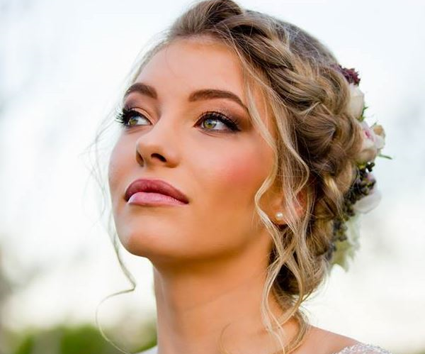 Emily Glasson - Bridal Stylist