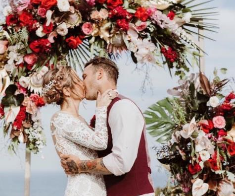 Engadine Florist - Rebel Rose