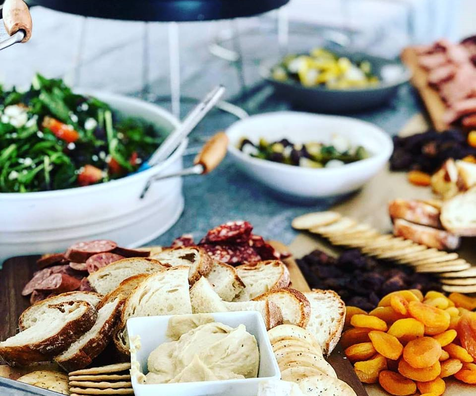 Epicurean Tucker Box