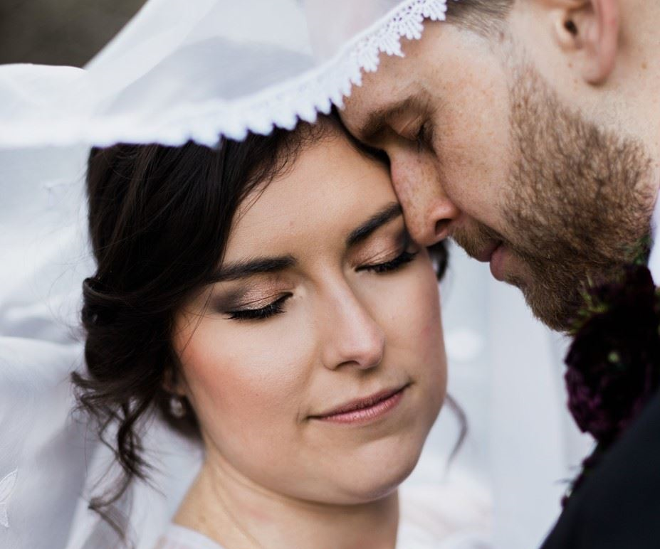 H M Allure Hair and Makeup